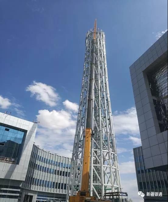 胡杨河市广电传媒中心158米发射塔安装高度达到100米